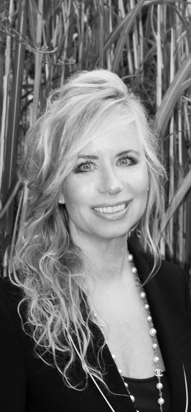 Tania Senior Assistent